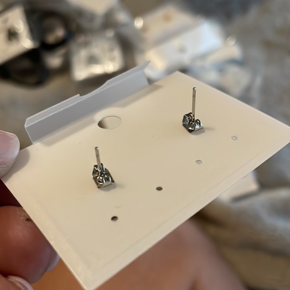 Silver Heart Earrings - Picture 4 of 4